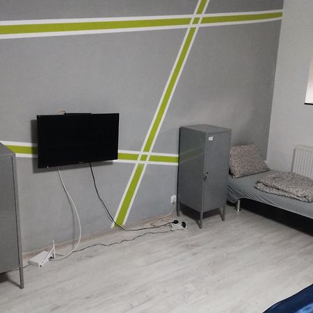 טימישוארה Hostel Antonia מראה חיצוני תמונה