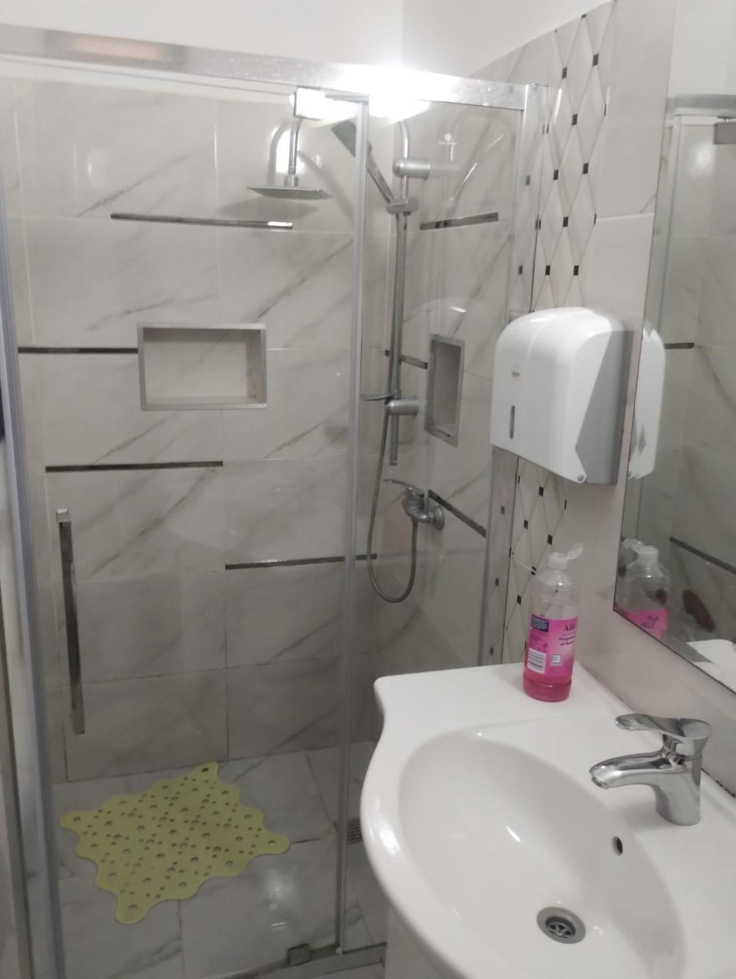 טימישוארה Hostel Antonia מראה חיצוני תמונה